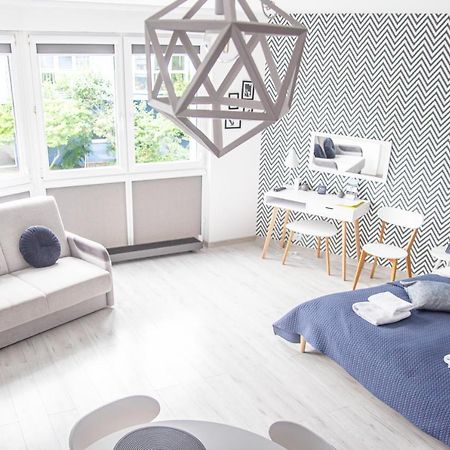 Al-Dom Apartament 112 Awangardia, 300 M Do Plazy W Dzielnicy Uzdrowiskowej Kolobrzeg Dış mekan fotoğraf